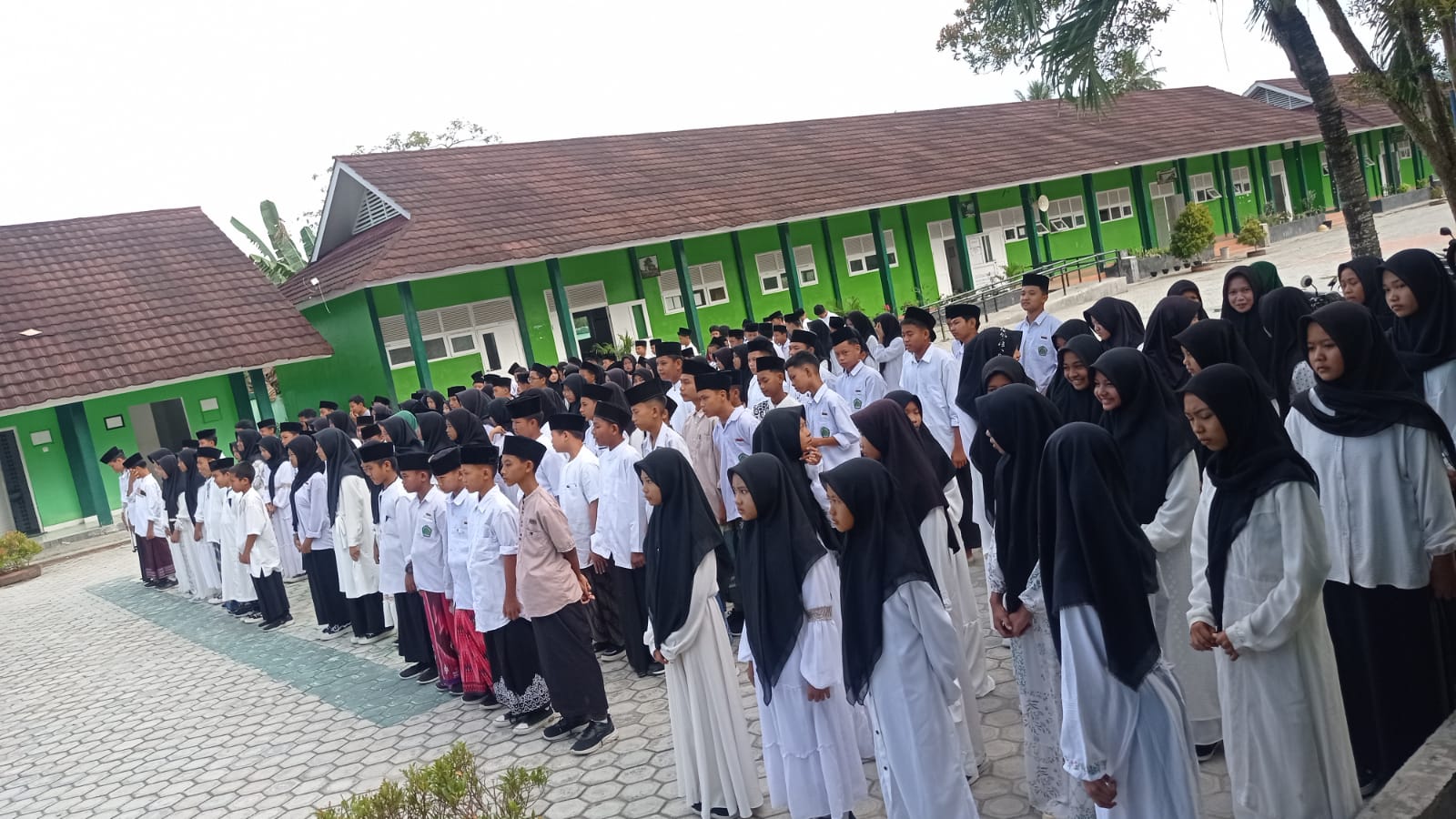 WhatsApp Image 2025-10-22 at 11.26.03